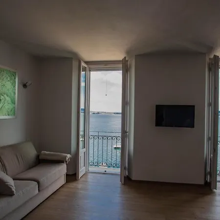 La Dimora Del Glicine *