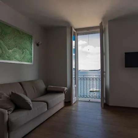 La Dimora Del Glicine * Бельджирате