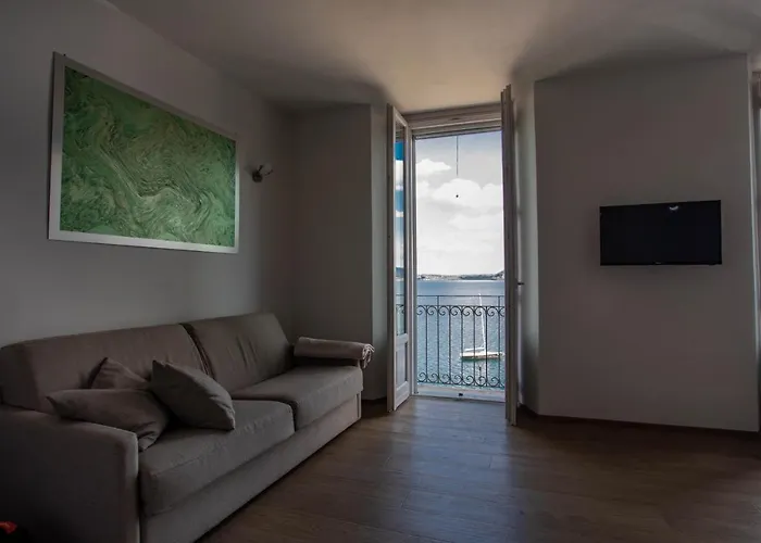 La Dimora Del Glicine * Бельджирате